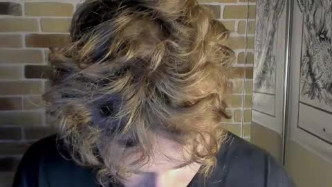 yo online show from September 10, 9:26 pm