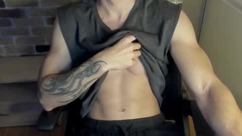 yo online show from October 15, 8:09 pm