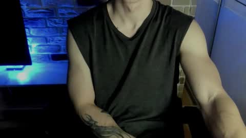 yo online show from December 19, 2:57 pm