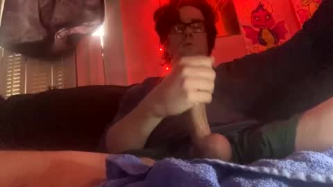 idkwhattocallthisone online show from January 9, 5:22 pm