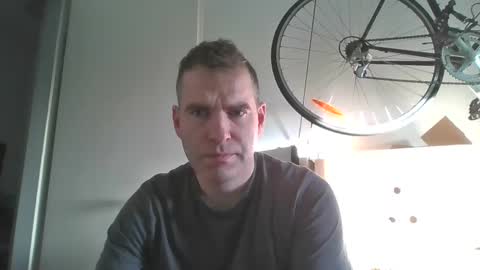 Snapshot of idontknowwhy1 chatting on December 23, 8:44 am idontknowwhy1 online show from December 23, 8:44 am