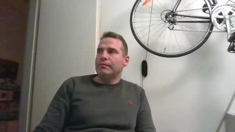 Snapshot of idontknowwhy1 chatting on January 4, 7:13 pm idontknowwhy1 online show from January 4, 7:13 pm