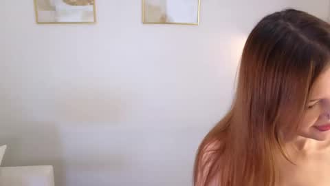 Lisa online show from September 25, 7:23 am