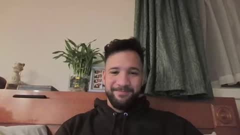 Snapshot of ignaciosmith10 chatting on October 24, 1:57 am Angel Oppenheim online show from October 24, 1:57 am