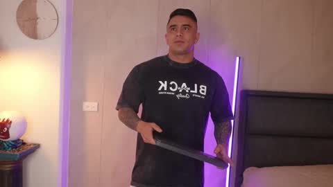 Igor scott online show from December 21, 8:10 am