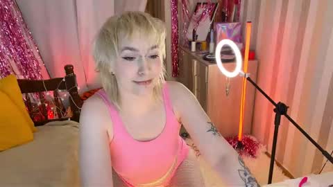 Emmy  help me reach 100 thumbs up online show from February 5, 6:12 pm