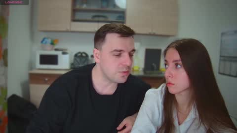 Snapshot of ihavepaws33 chatting on February 26, 5:50 pm Julia and Mira online show from February 26, 5:50 pm