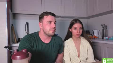 Snapshot of ihavepaws33 chatting on September 9, 6:40 pm Julia and Mira online show from September 9, 6:40 pm