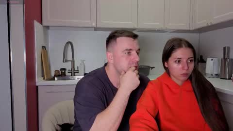 Snapshot of ihavepaws33 chatting on September 22, 5:37 pm Julia and Mira online show from September 22, 5:37 pm