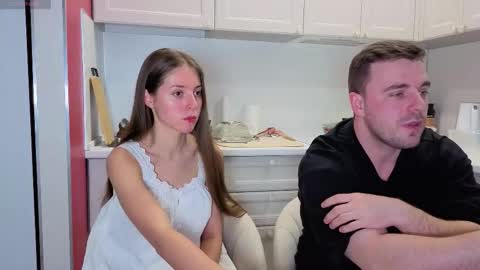 Snapshot of ihavepaws33 chatting on October 16, 6:53 pm Julia and Mira online show from October 16, 6:53 pm