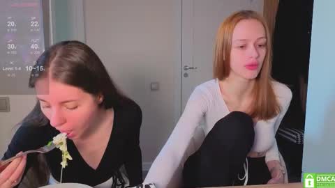 Julia and Mira online show from March 9, 7:01 am