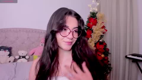 Snapshot of iki_mei chatting on November 24, 1:33 pm Maria online show from November 24, 1:33 pm