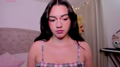 Snapshot of iki_mei chatting on December 5, 3:41 pm Maria online show from December 5, 3:41 pm