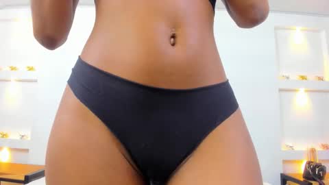 ikia lopez online show from November 22, 5:12 pm