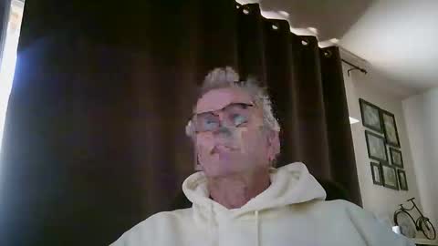 ikwiljeneuken123 online show from January 6, 8:29 am