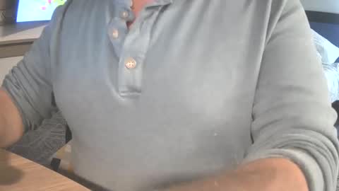 il_undercover online show from October 28, 1:53 am