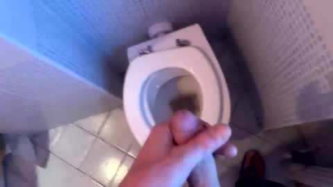 ilconte81 online show from November 16, 7:14 am