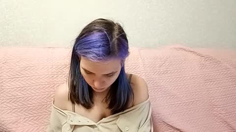 Snapshot of ilianabilly chatting on March 2, 4:47 pm Aurora online show from March 2, 4:47 pm