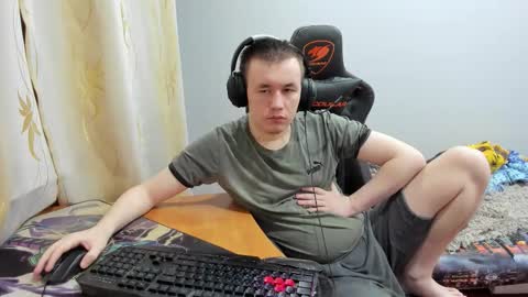 iliaskris online show from October 26, 7:42 pm