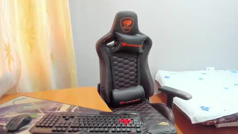 iliaskris online show from January 17, 5:56 am