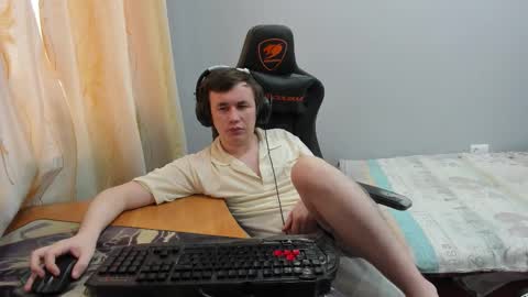 iliaskris online show from February 18, 4:19 am