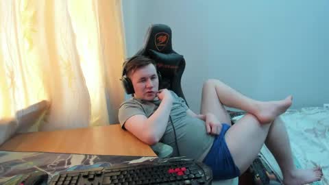 iliaskris online show from May 1, 9:47 am