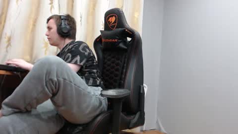 lord online show from December 22, 10:40 pm