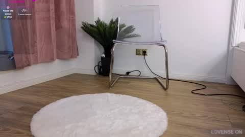 Emma online show from October 22, 4:46 am