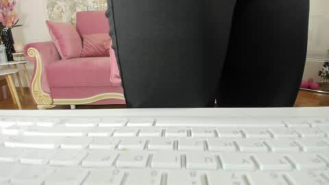 illegal_lorry online show from May 14, 5:03 am