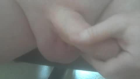 Snapshot of illusions007 chatting on December 21, 4:08 am illusions007 online show from December 21, 4:08 am