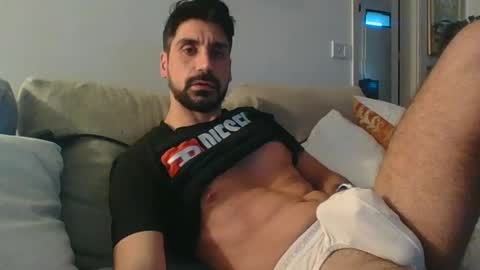 Snapshot of ilmangj90 chatting on January 13, 3:47 pm ilmangj90 online show from January 13, 3:47 pm