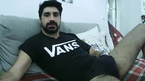 Snapshot of ilmangj90 chatting on December 17, 9:04 am ilmangj90 online show from December 17, 9:04 am