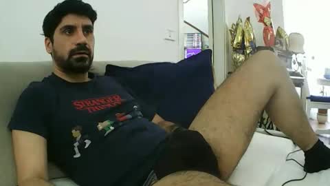 ilmangj90 online show from March 28, 10:37 am