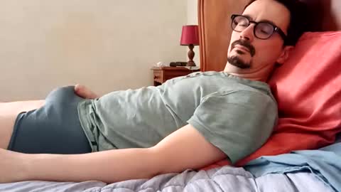 ilovecuteguy79 online show from March 23, 2:21 pm