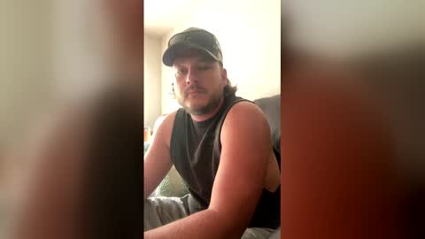 ilovefishing4 online show from April 10, 7:29 pm