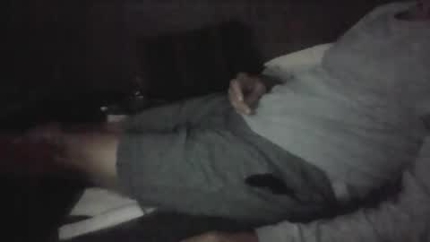 iloveitall86 online show from December 19, 8:43 am