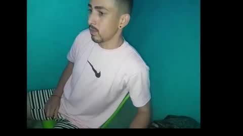 Snapshot of iloveman24 chatting on January 19, 6:09 am AARON online show from January 19, 6:09 am