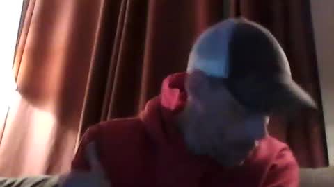 Snapshot of ilovesquirterz1 chatting on January 21, 10:41 am Ilovesquirterz1 online show from January 21, 10:41 am