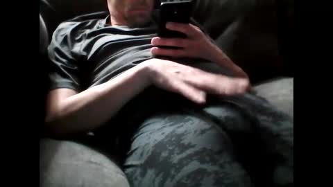 Snapshot of ilovesquirterz1 chatting on January 25, 4:57 pm Ilovesquirterz1 online show from January 25, 4:57 pm