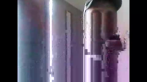 Snapshot of ilovesquirterz1 chatting on January 26, 3:14 pm Ilovesquirterz1 online show from January 26, 3:14 pm