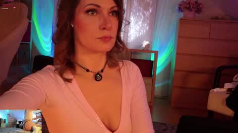 ilucyme online show from January 31, 8:01 pm