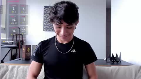 IM  THOMAS online show from November 28, 9:06 pm