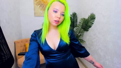 Roxy online show from February 1, 12:40 am