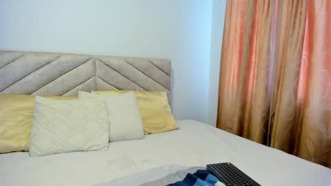 amber online show from January 13, 12:35 pm