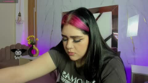 im_bunny__ online show from February 10, 11:25 am