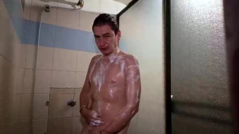 im_dereck_martinez_69 online show from October 3, 3:36 am