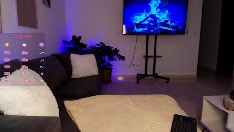 Eli  online show from March 30, 8:54 pm