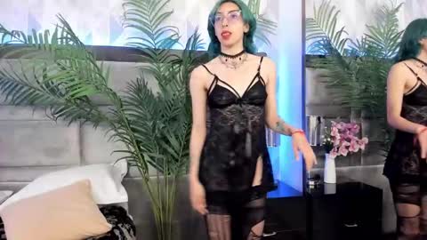  Im Gaia online show from February 4, 1:27 pm