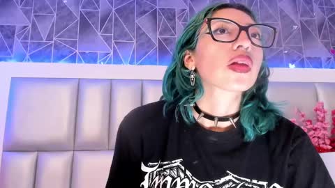  Im Gaia online show from February 28, 7:35 pm