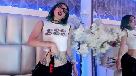  Im Gaia online show from March 12, 7:38 pm